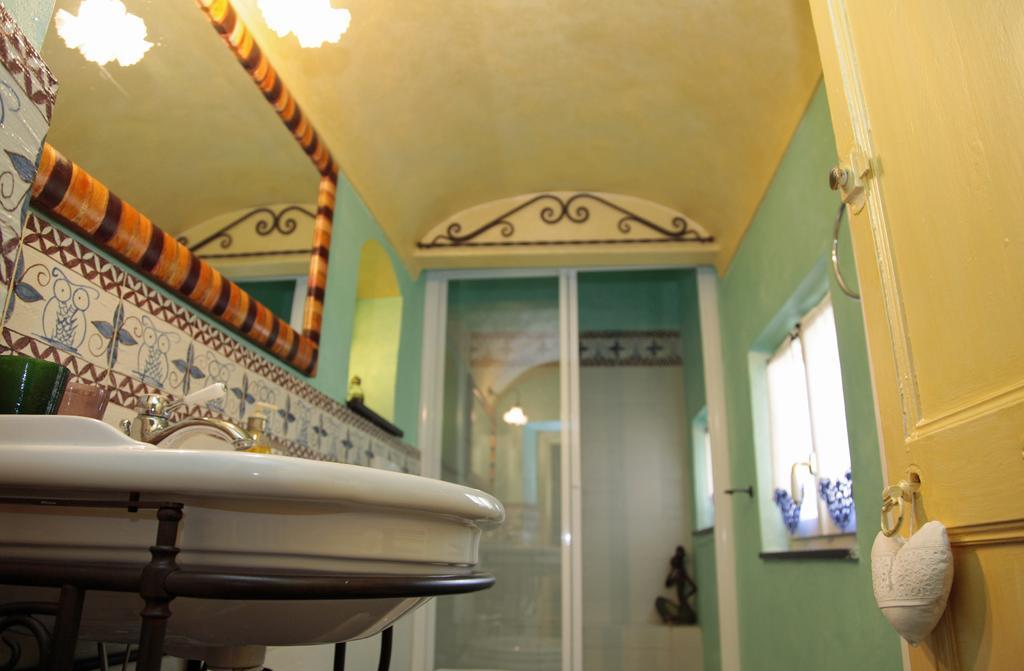 토보산지아코모 Casa Nobile B&B 외부 사진